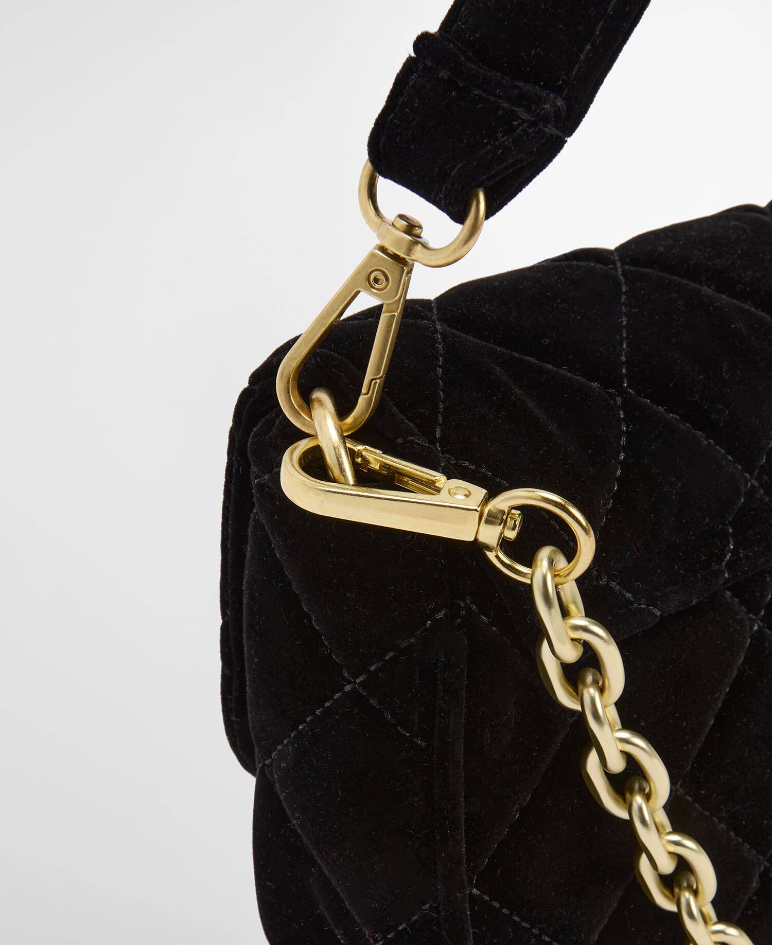 Umhängetasche Soho Mini Quilted image number 4