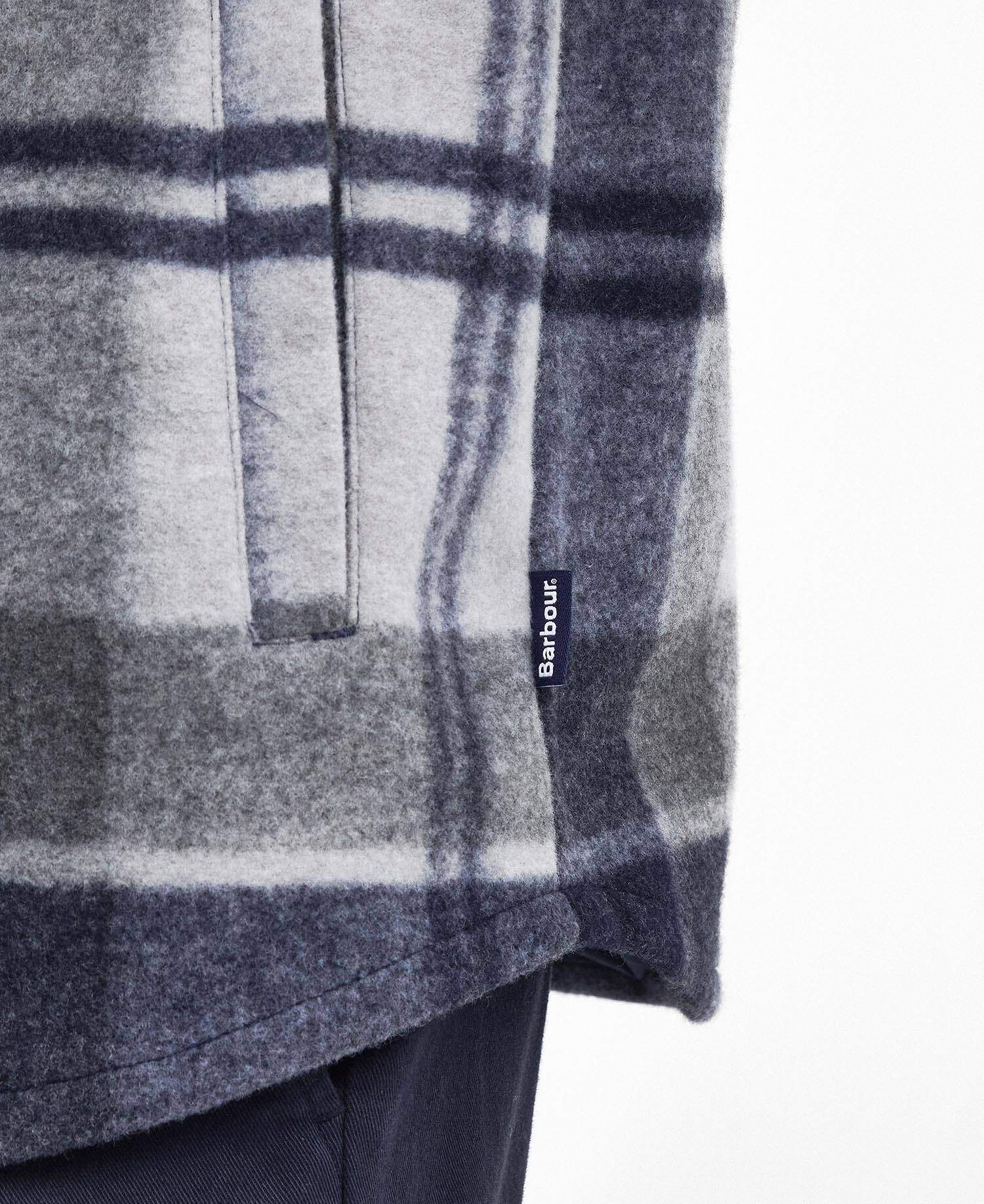 Overshirt Chapter image number 5