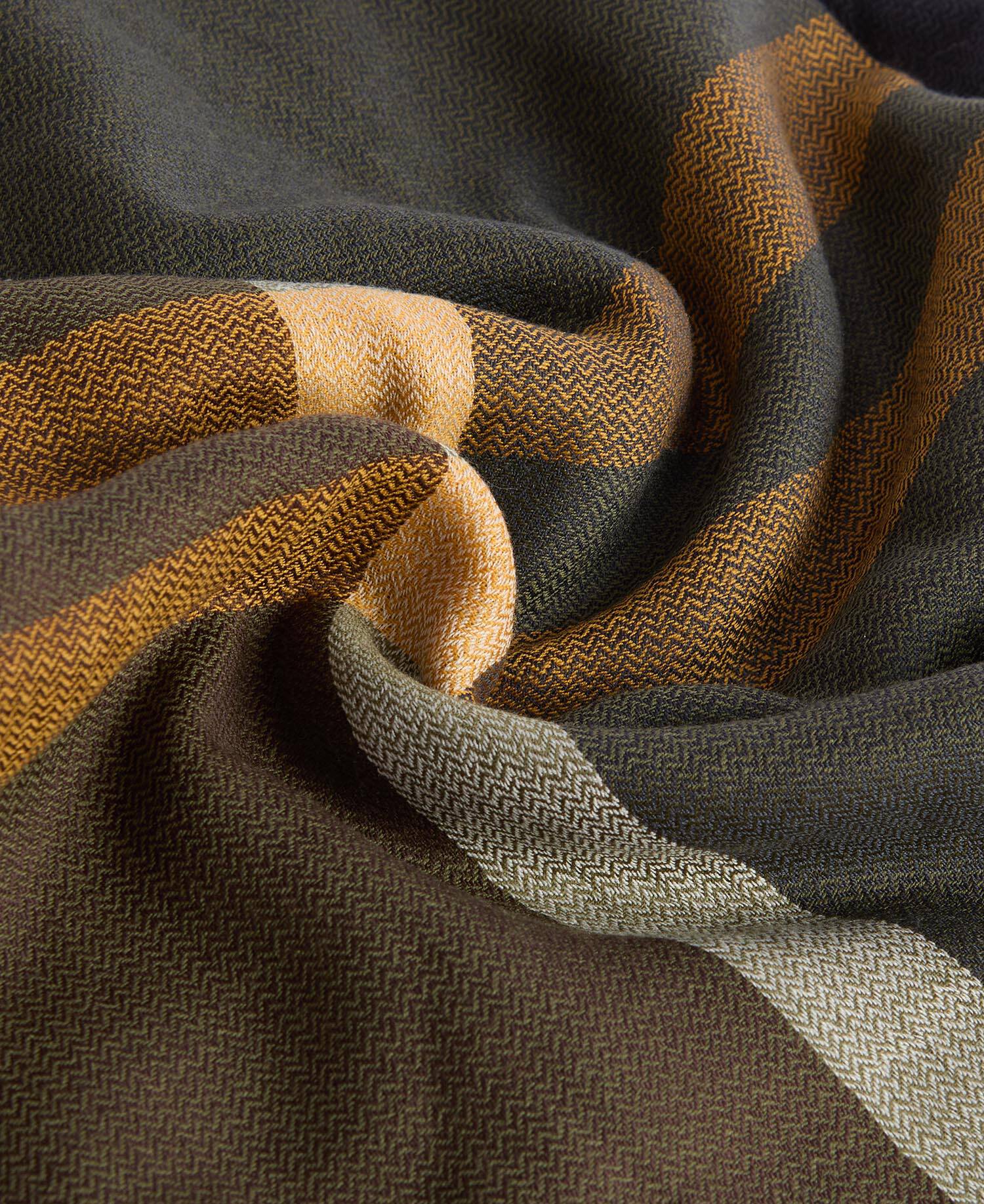 Schal Saffron Tartan Lambswool image number 4