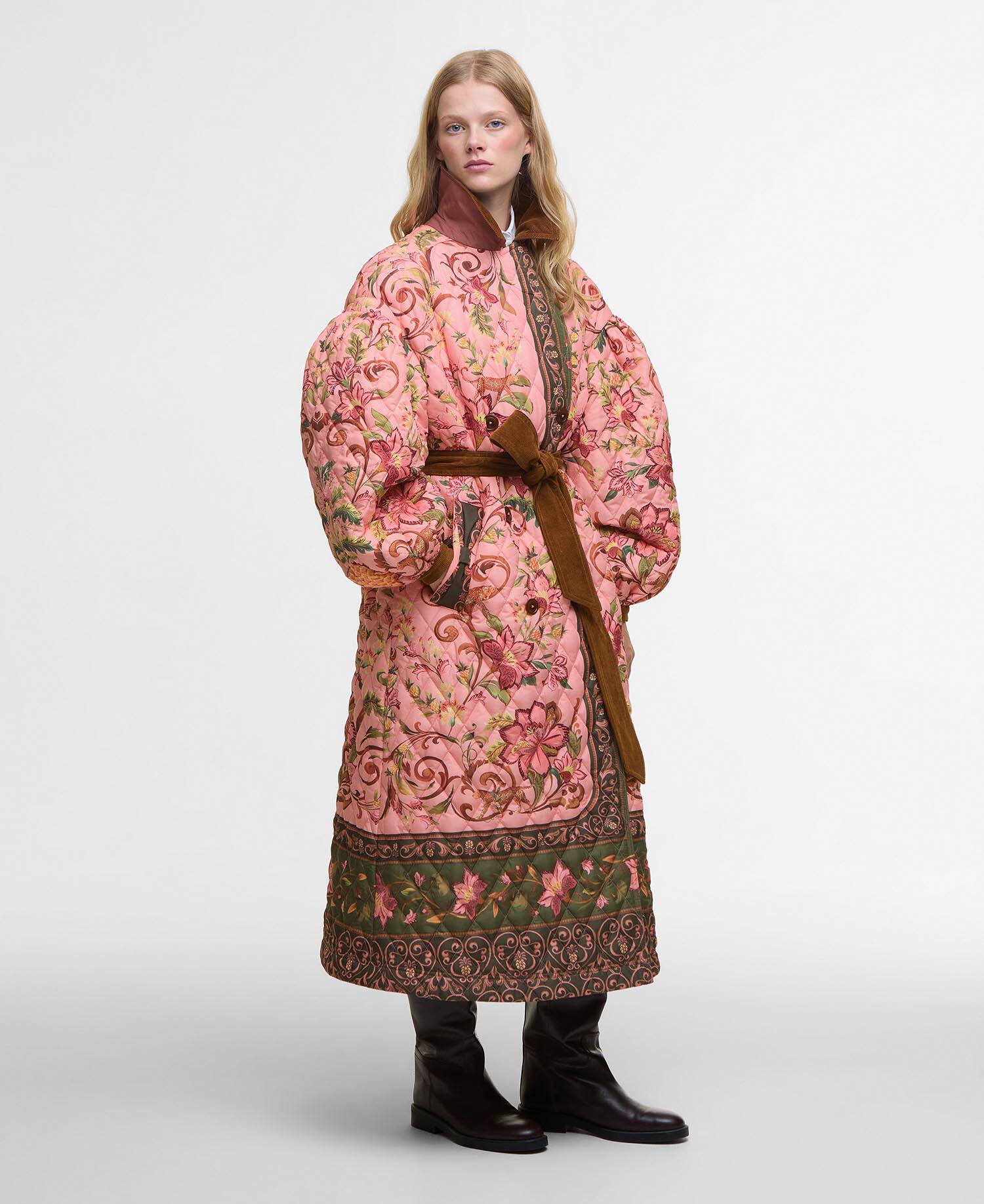 Barbour FARM Rio Steppjacke Cami image number 1