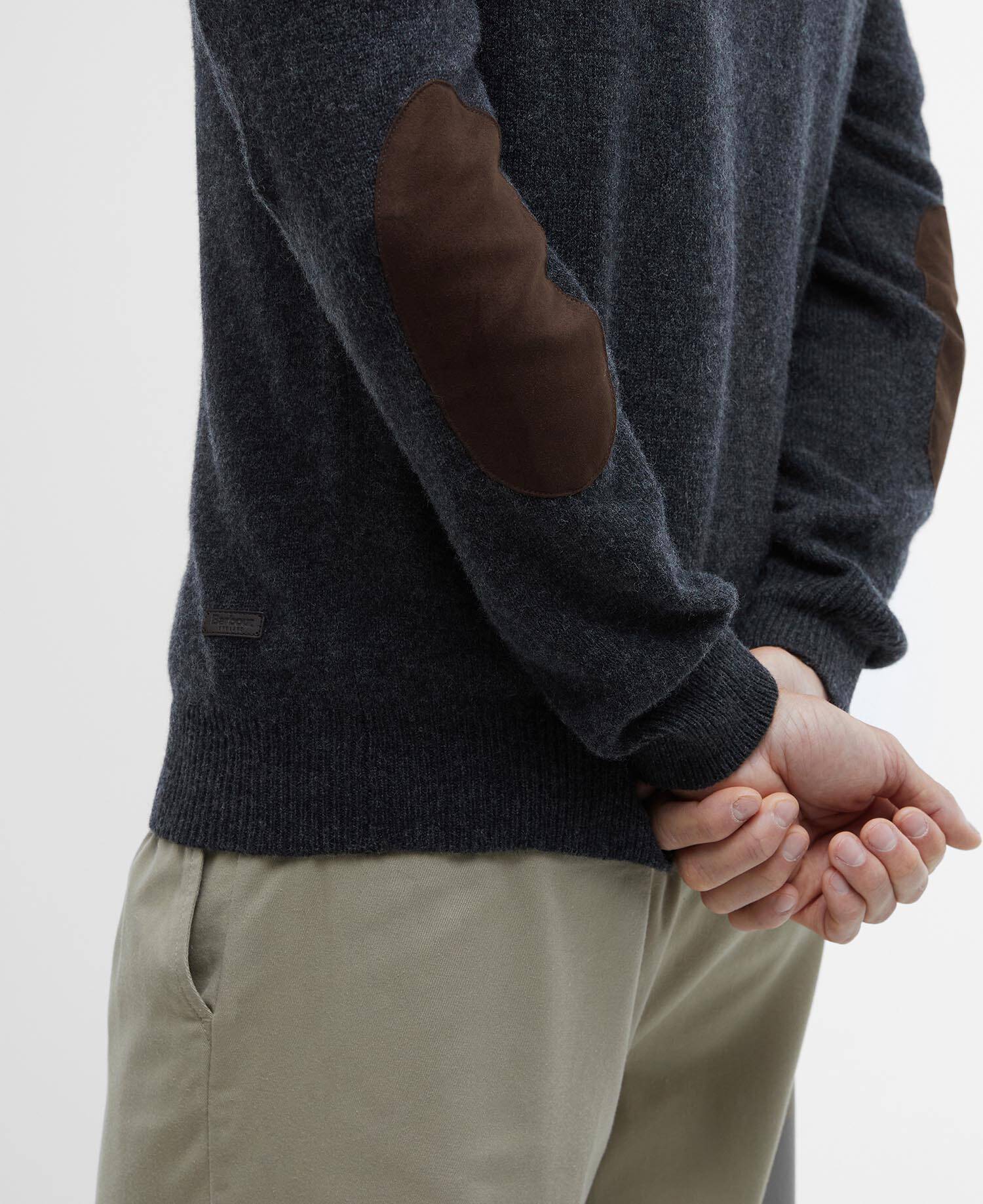 Pullover Essential image number 4