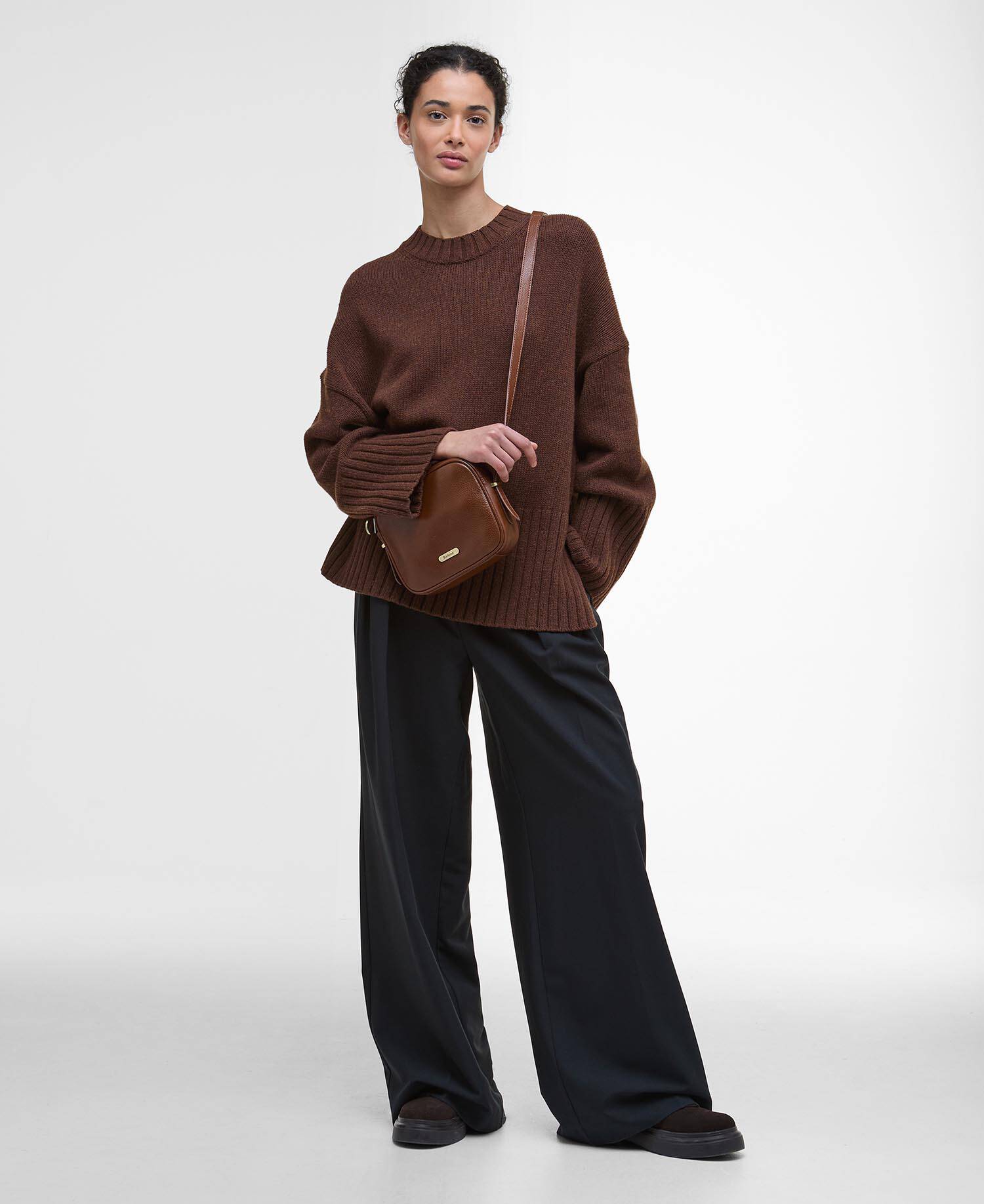 Umhängetasche Daphne Leather image number 8