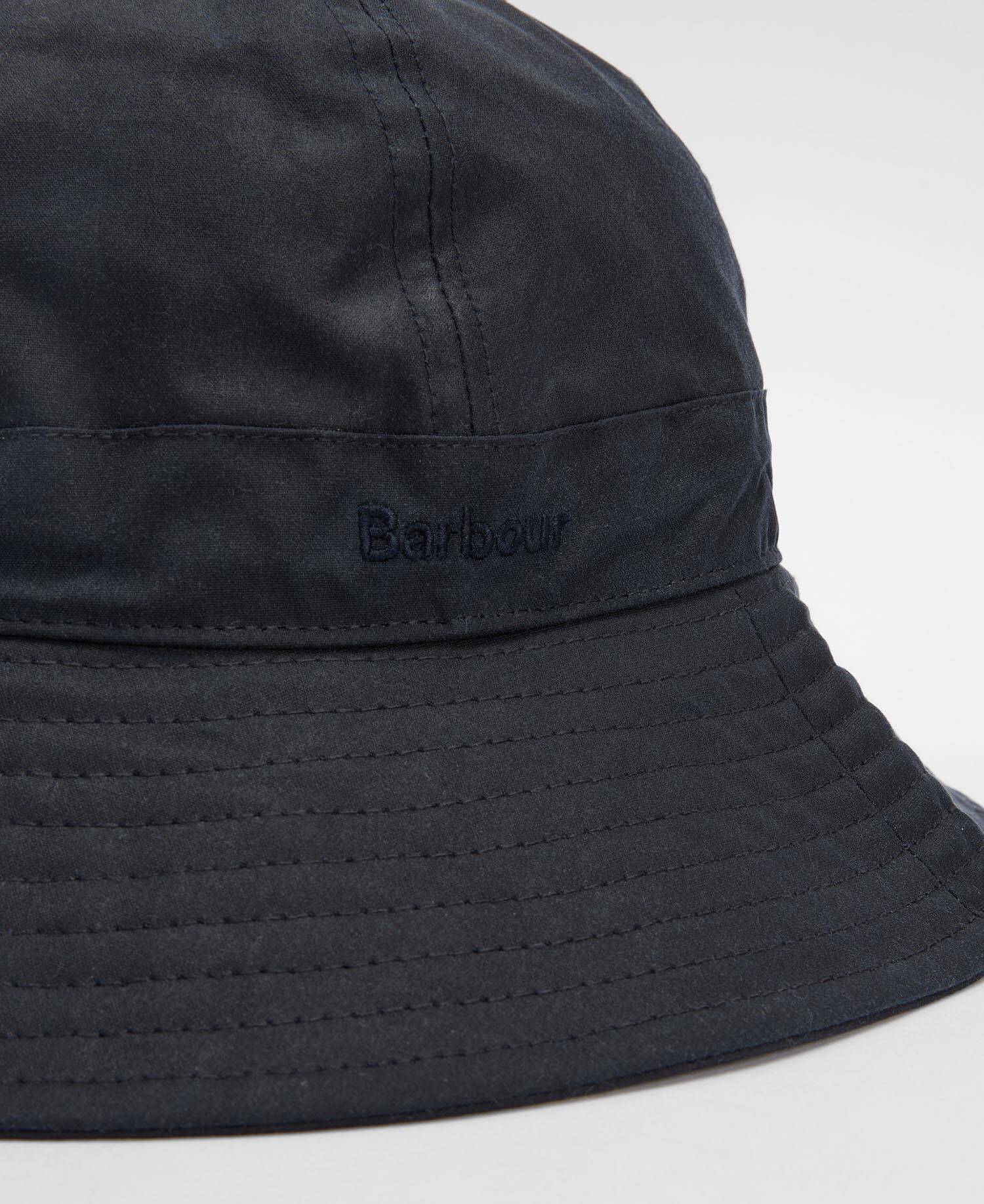 Hut Transport Waxed image number 2