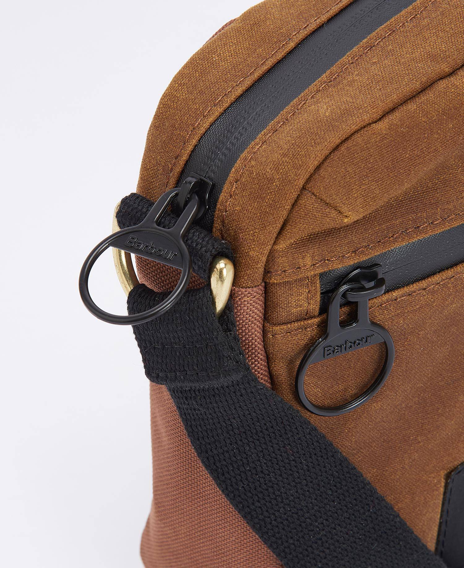 Tasche Field Waxed Crossbody image number 3