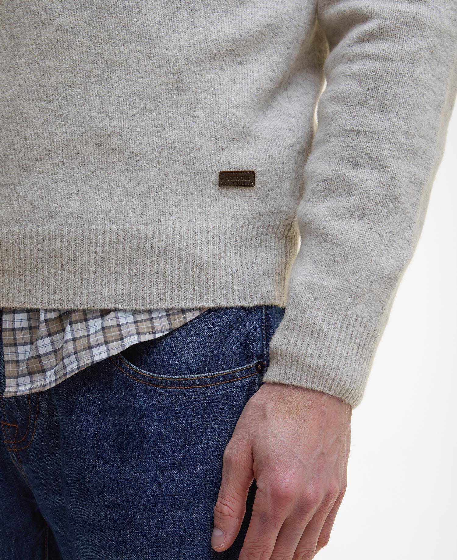 Pullover Essential image number 5