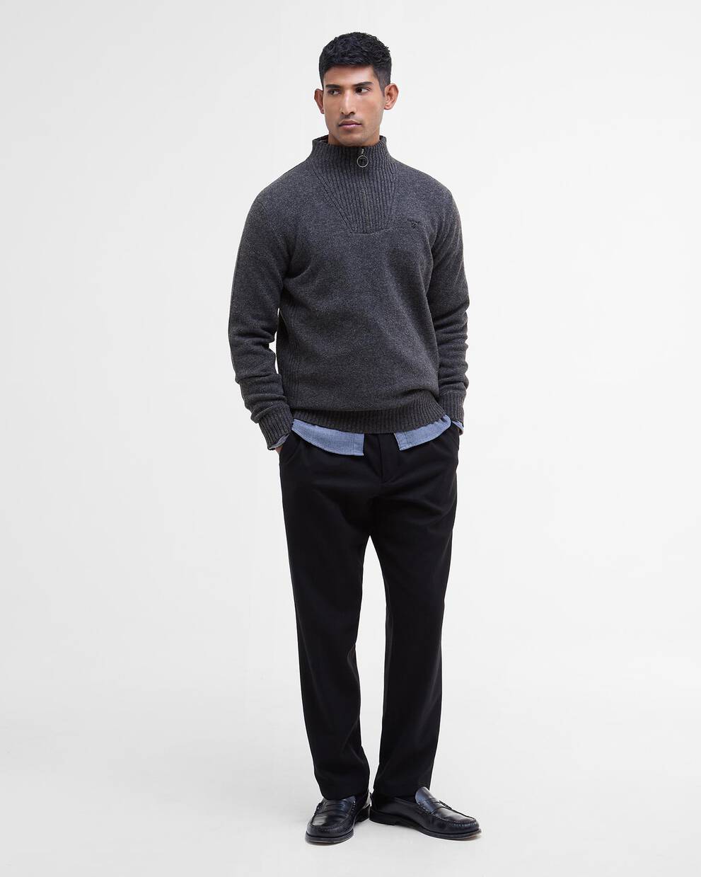 Pullover Essential Half Zip