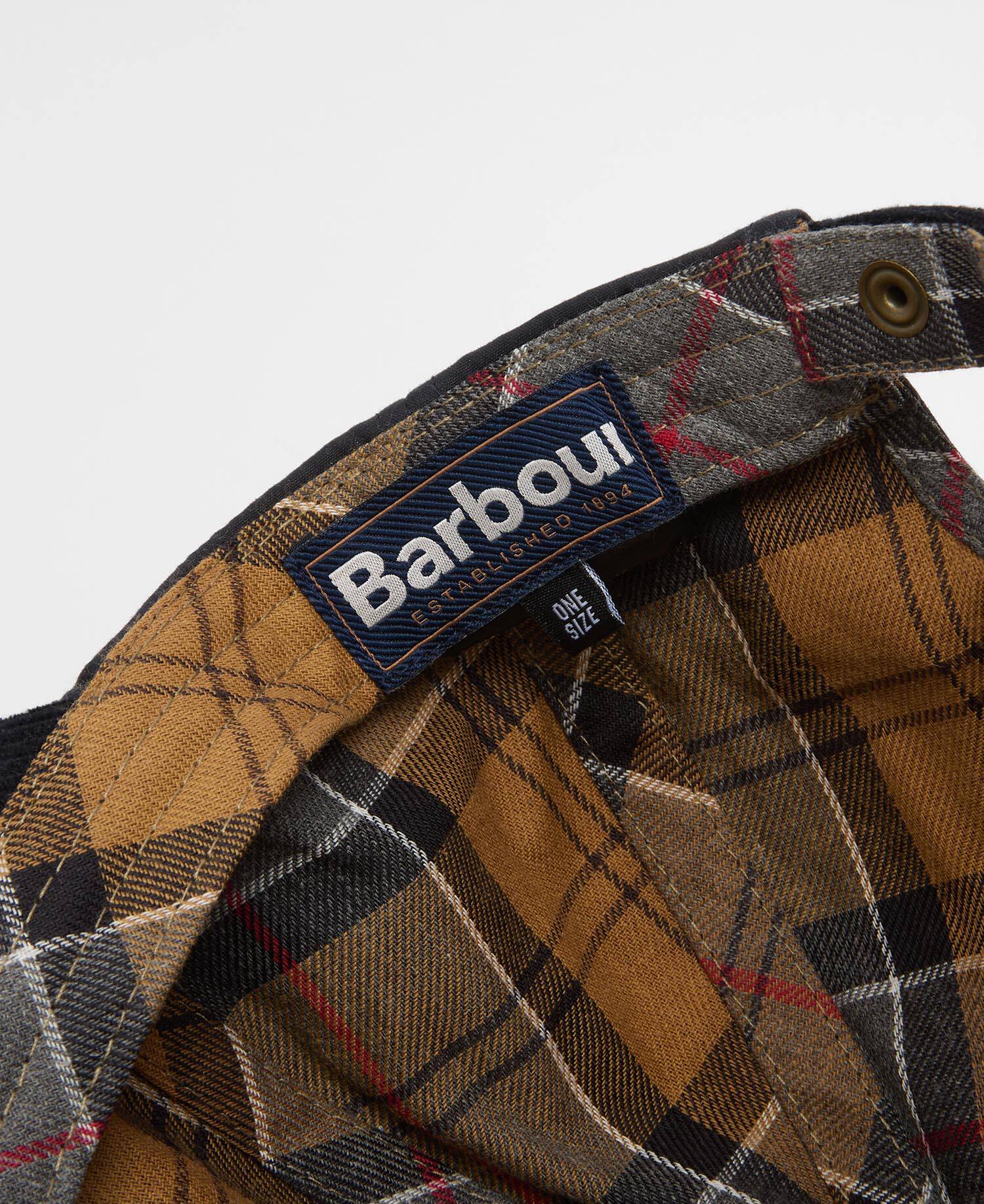 Cap Ashby image number 8