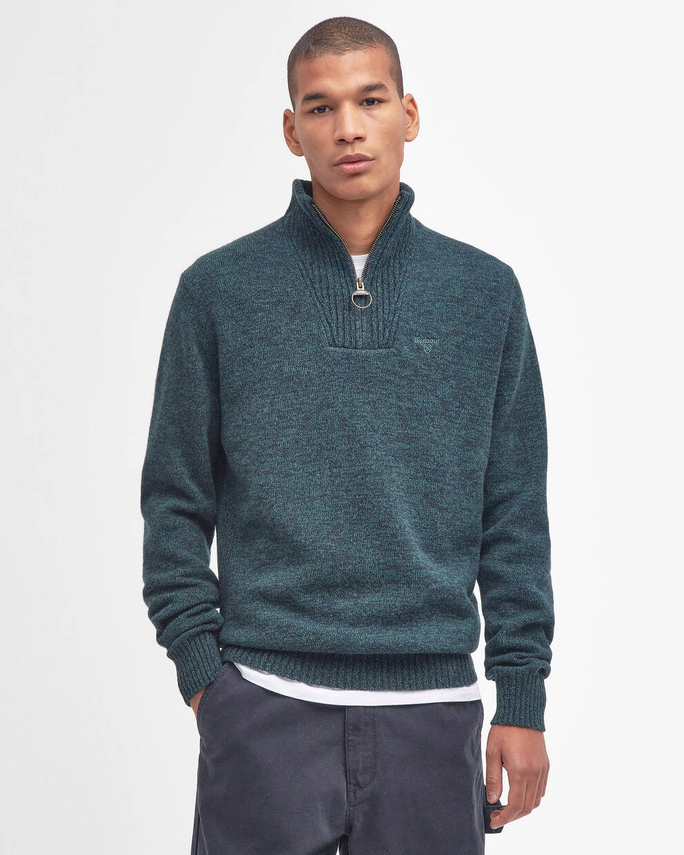 Pullover Essential Half Zip