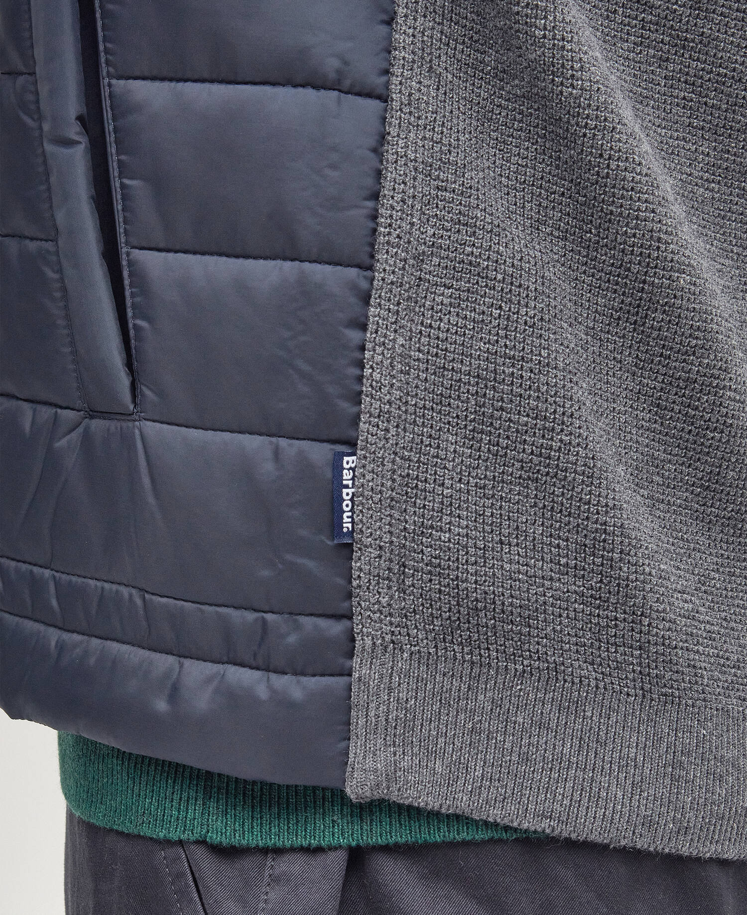 Weste Essential image number 5