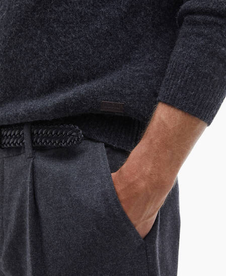 Essential Pullover Patch Half Zip 