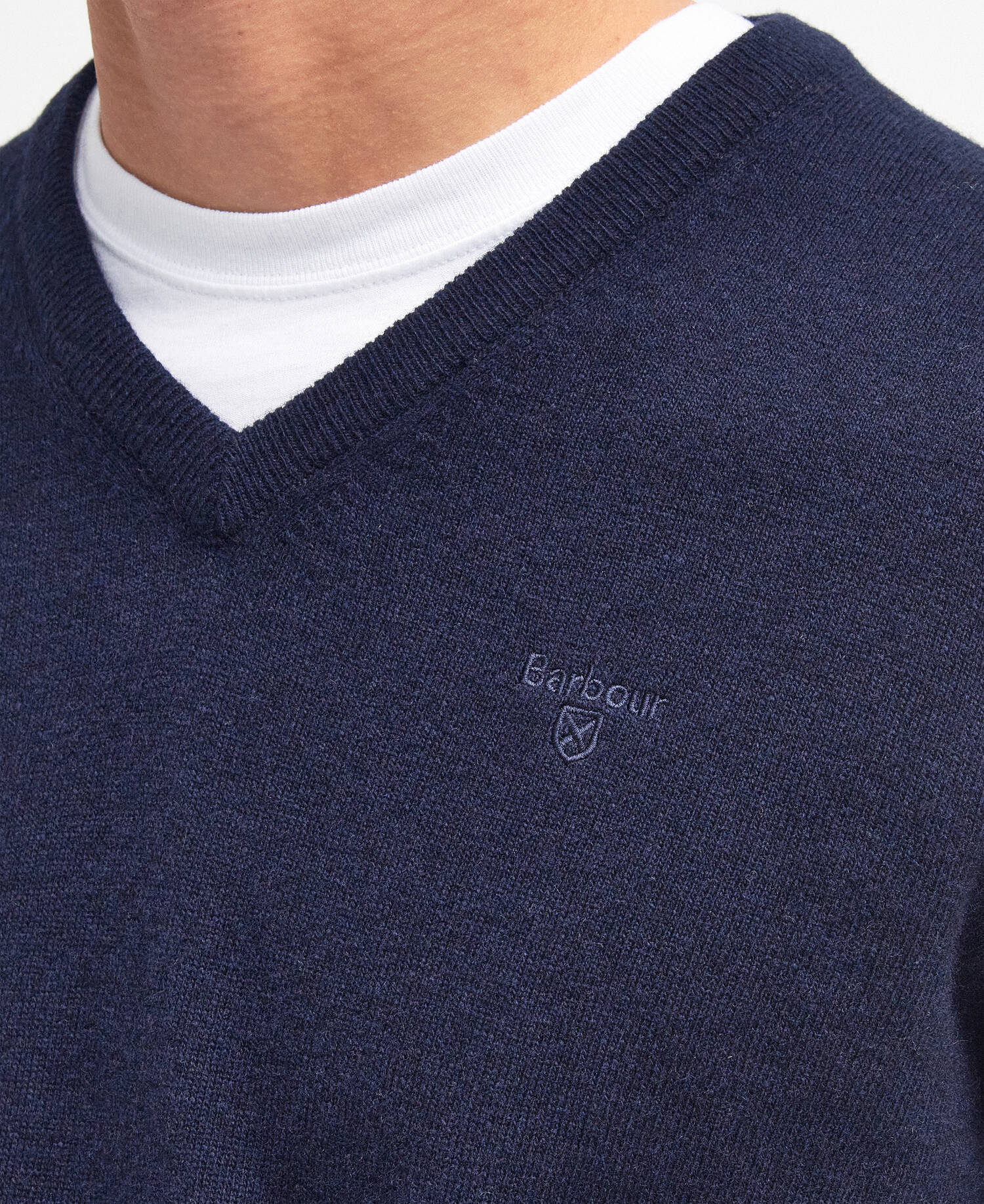 Essential Pullover Wolle V Neck image number 4