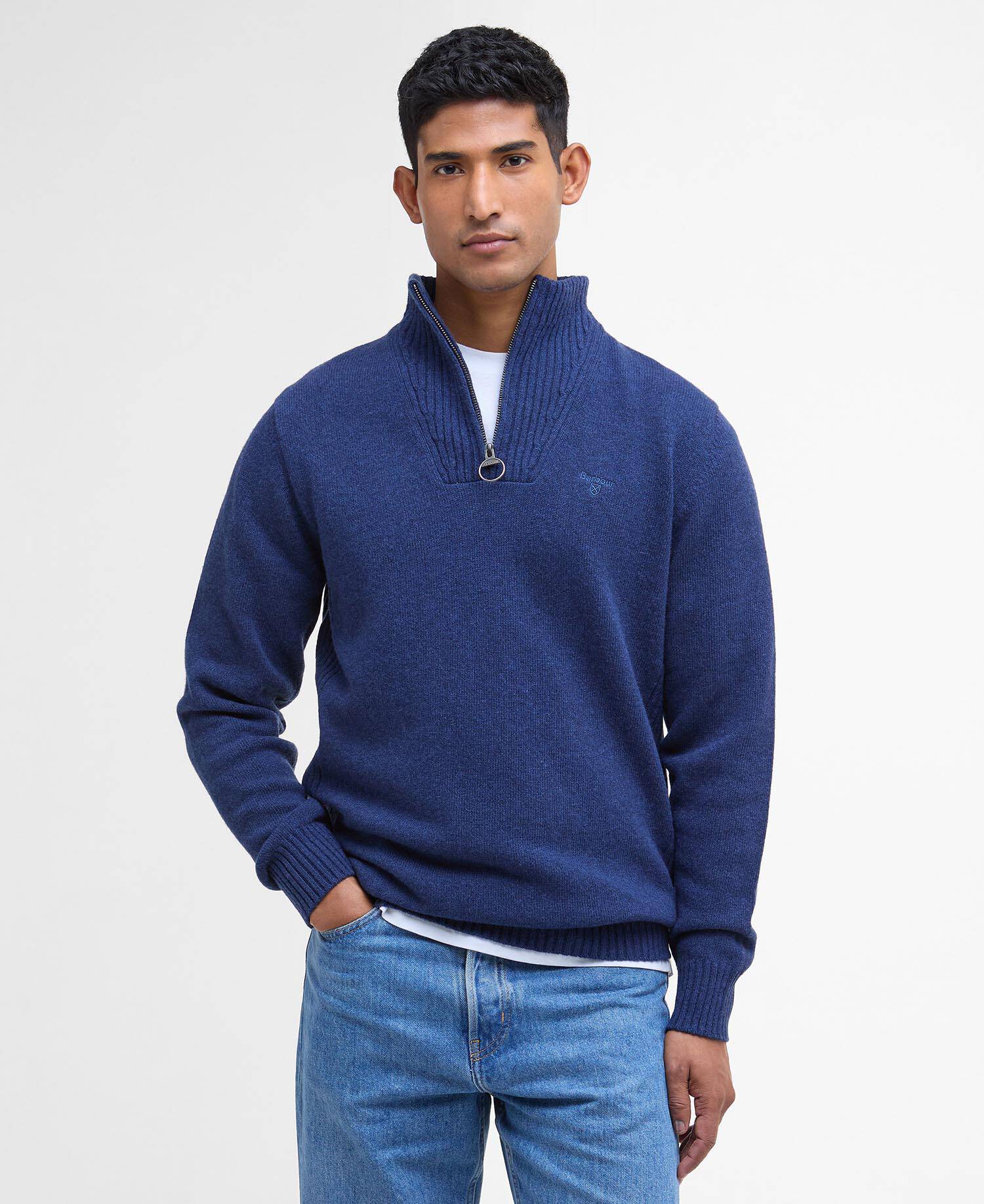 Pullover Essential Half Zip image number 0