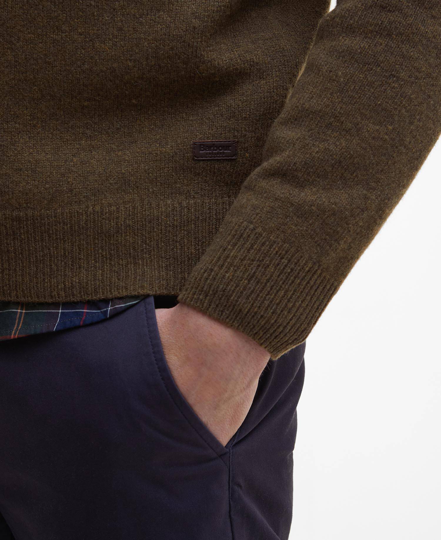 Pullover Essential image number 5